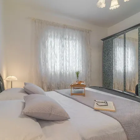 Kate's Family Place زادار